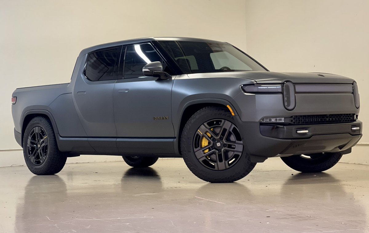 exclusivedetail's tweet photo. We are thrilled with the outcome of this @xpel STEALTHFORMATION of this @rivianofficial R1t. Our client will now drive personalized while driving protected! #theexclusiveway #paintprotection #windowtint #stealthppf #rivian #r1t #evtruck https://t.co/6cTsre0F3Q