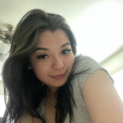 alinamarielope's tweet photo. #NewProfilePic https://t.co/CoFOPKZ1VD