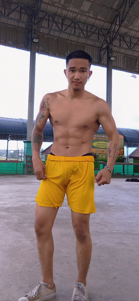 สวัสดีครับg