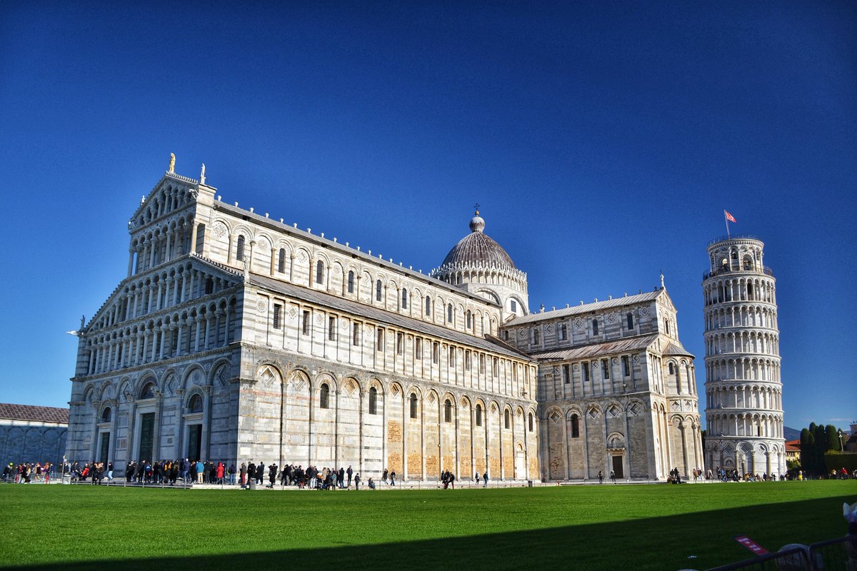 msjuntoxelmundo's tweet photo. La Torre de Pisa es el mayor motivo de visitar la ciudad de Pisa. En realidad la torre es el campanario de la catedral de Pisa.
https://t.co/KmuSWPqI3i
#pisa #italia #italy #torre #torrepisa #torredepisa #mysjuntosxelmundo #juntosxelmundo #viaje #viajar #trip #travel https://t.co/Sb5bllgkts