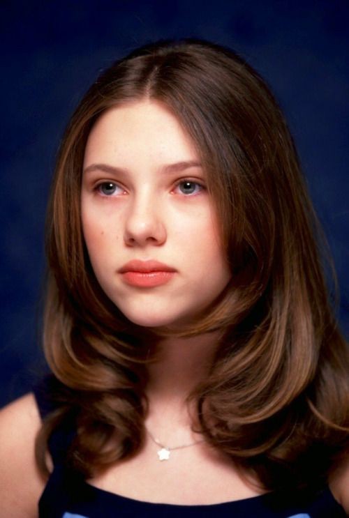 _lolifroyd's tweet photo. มาดูความเว่อร์ของผญ.ที่ชื่อ scarlett johansson แล้วในรูปพึ่งจะอายุ14.... กินคนมาก🥹✨ https://t.co/afcr08O0cU