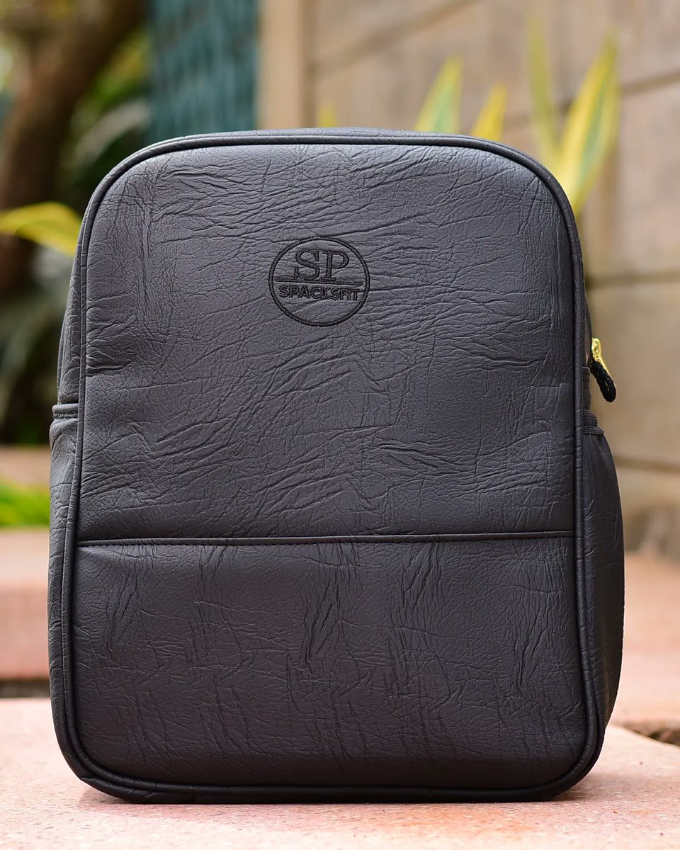 spacksfit's tweet photo. Special Offer Alert! Grab the incredible Spacksfit travel set for just KSH 3999. Choose from three stylish colors: grey, black, and jungle green.

Call;0795381914 https://t.co/tomco6P42U