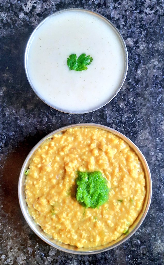 ClassicRecipes_'s tweet photo. Oats- Healthy &amp; Tasty breakfast 😋💪

Follow-👉https://t.co/nujicyNLLM
Follow-👉https://t.co/Cn8dtCJY9B 

#recipeoftheday #oats #oatsrecipe  #foodvlog #foodblogger https://t.co/UUzVo1WjtL