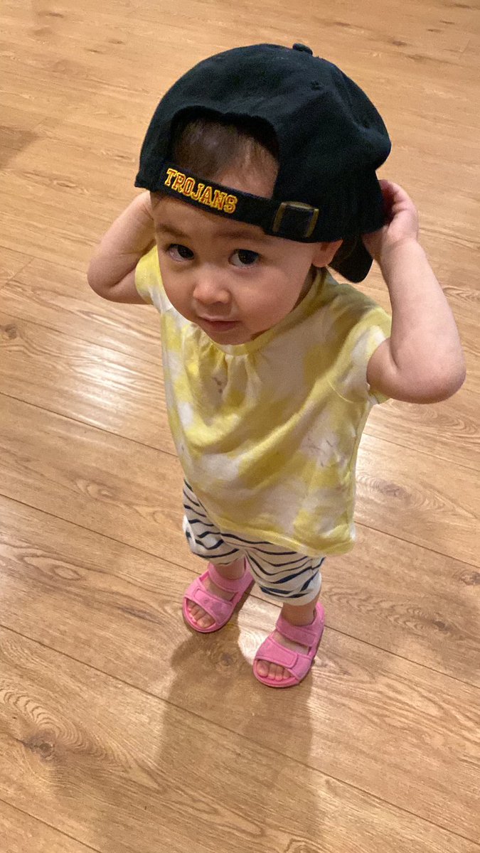 teaLong's tweet image. 