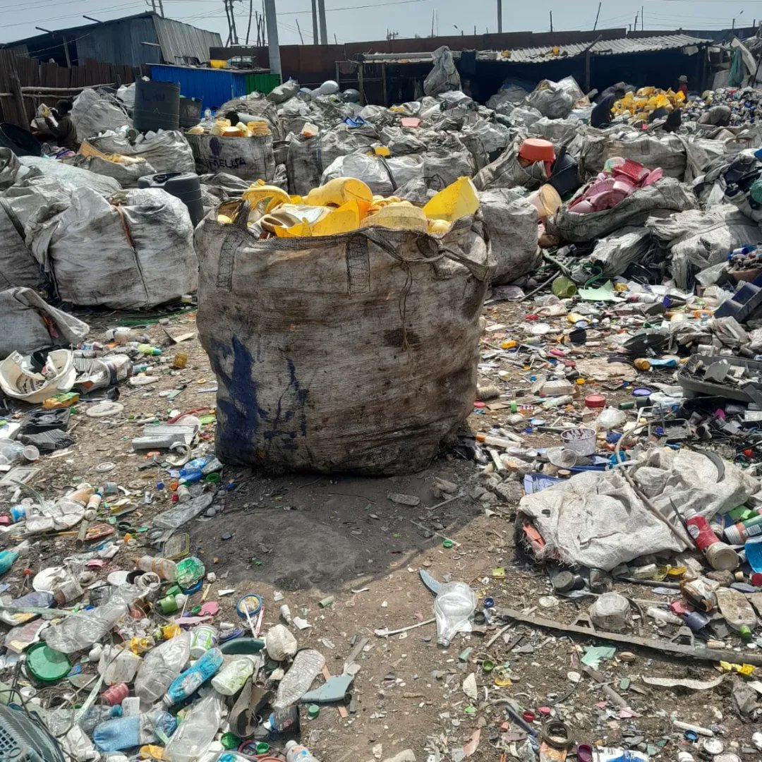 taka_kazi's tweet photo. We are thrilled to extend our heartfelt gratitude to Karen Koros for her participation in #Taka47Campaign. Her journey has been a testament to the power of unwavering determination. #EnvironmentalHeroes #WasteManagement #SDGs #ClimateChange #SaveThePlanet #CleanConserveRecycle https://t.co/ks4Sc9Xdic
