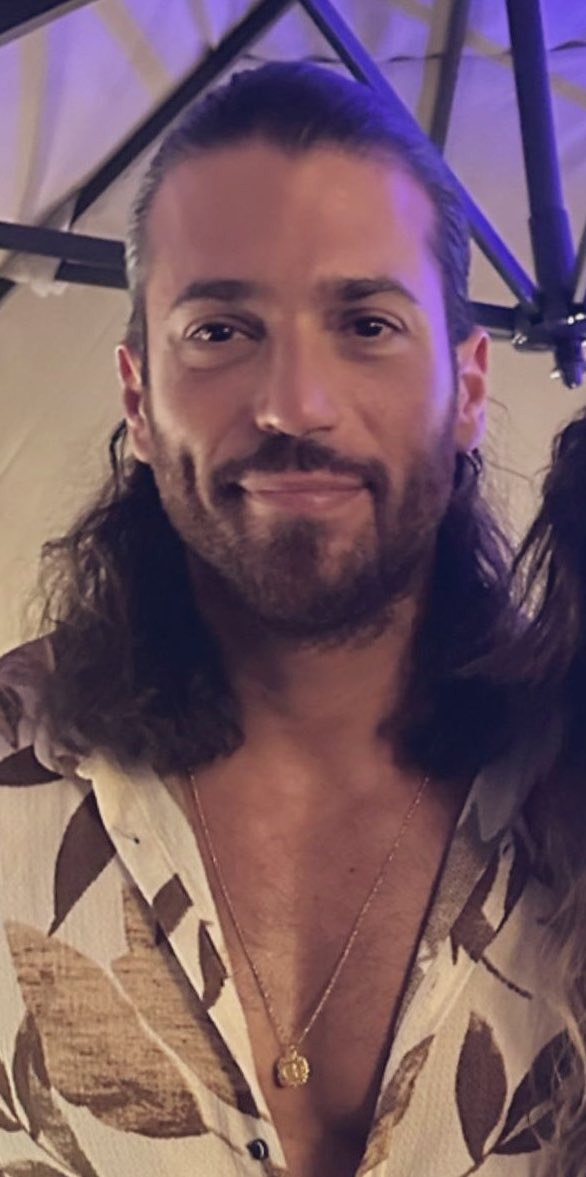 🤎🤍
#CanYaman