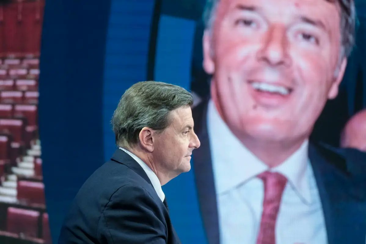 targettopoli's tweet photo. ULTIMA CHIAMATA

Prima si accetta il fatto che progetti come Italia Viva, Azione e +Europa siano ormai arrivati al loro capolinea è meglio è. Nessuno dei tre partiti è in grado attualmente di superare in maniera strutturale il 4%, aspetto che condanna tutti alla marginalità. Di per sé quello LibDem è uno spazio marginale in Italia. Continuare ancora separati vuol dire condannare tutti alla irrilevanza politica.

Serve un soggetto unitario che rappresenti le istanze liberali, libertarie, laiche, riformiste, atlantiste e garantiste del nostro Paese.

Per superare la logica degli orticelli, che sono tanto belli ma che condannano alla marginalità.
Per superare i personalismi, che sono tanto comodi ma che hanno dimostrato tutti i limiti nel medio lungo periodo.
E anche per superare le soglie di sbarramento in maniera strutturale (e non per mero opportunismo di volta in volta) in modo da iniziare a contare davvero qualcosa.

Serve un progetto unitario che si radichi nel territorio. Che sia presente nelle amministrazioni locali, regionali e nazionali. Che sia il riferimento di quei milioni di italiani che credono ancora nel ruolo della politica e nell'importanza delle istituzioni.

Volete una Road Map?

1. Sciogliere Italia Viva, Azione, +Europa e tutte la altre sigle interessate entro dicembre 2023

2. Elezione di un organo pro tempore con obiettivo di andare a fare una lista unitaria RENEW ITALIA per le Europee e di traghettare questo processo verso la prima costituente eletta democraticamente in autunno 2024

3. Entro la fine del 2024, primo congresso costituente e organizzazione del partito a livello nazionale 

I leader nazionali hanno ancora questa ultima opportunità. Serve un grande gesto altruista. Riusciranno almeno stavolta a non deluderci?