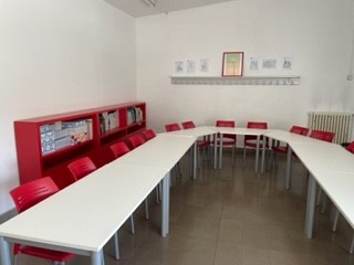 FAtendis's tweet image. Aprofitem les setmanes de descans merescut del  tècnics del SIL TAINA  per  fer millores a les intal·lacions del centre.🛠️👷   Tot pintat 🖌️  , noves zones de pràctiques  i  unes  taules  fantàstiques gràcies a  HP  @hpespana 🙌❤️
#treballemperlamillora  #hpespana  #SILTAINA
