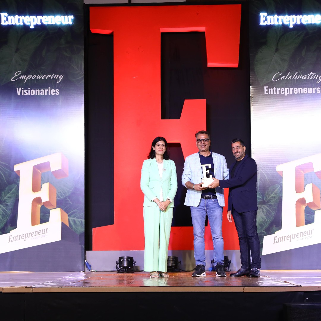 Tech Visionary Shaping the Future: Congratulations to Mr. Avanish Kamboj, Founder & CEO of Binmile, on being honored as Entrepreneur of the Year in the Service Business (Technology) category at the Entrepreneur Awards 2023!

#Entrepreneur2023 #entrepreneurawards