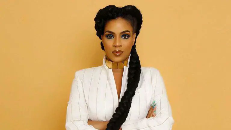 thecrypto_alian's tweet photo. #CongratulationsAlex
#Bbnaija
#bbnaijaAllstars
#bbnaijaallstar
#snapchat
BBNaija All-Stars 2023: Venita Opens Up On Domestic Abuse From Biological Father While Growing Up.
She said she experienced domestic Violence, from her father. So sad! https://t.co/ORfkhKpvt9
