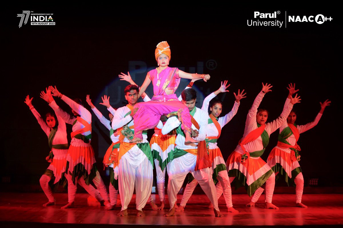 Paruluniversit3's tweet photo. A dramatic tribute to the history of our nation! 🇮🇳 
The stage came alive with a compelling drama performed by the students as they commemorated Independence Day by bringing stories of the past - of our leaders and their journeys - to life. https://t.co/MCnY4LybXE