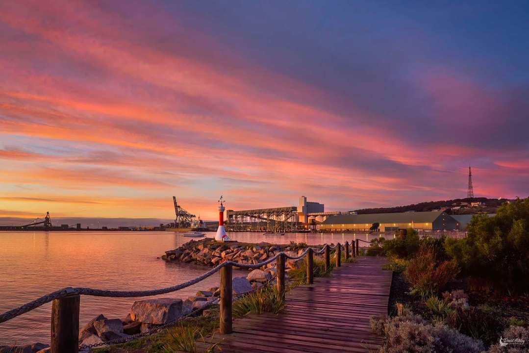 First light, #Esperance..😊 <a href="/WestAustralia/">Western Australia</a> @AustTraveller <a href="/EspExpress/">Esperance Express</a> <a href="/Shire_Esperance/">Shire of Esperance</a>