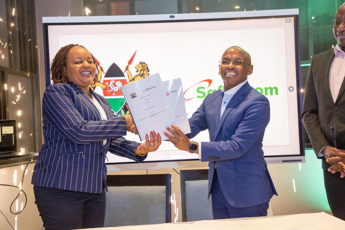 PeterKariukiKE's tweet image. ◉ CoG SIGNS MoU WITH SAFARICOM: 

Last Evening, the @KenyaGovernors led by Governor Anne Waiguru signed an MOU with Safaricom.

Key areas include: 

• Digitization of Revenue Management Systems

• Access to information &amp;amp; Citizen engagement

#KirinyagaAtDevCon2023
@AnneWaiguru