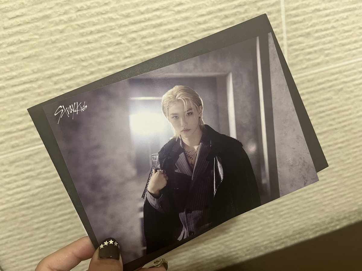 ___dynamite_'s tweet photo. StrayKids スキズ ランダムトレーディングカード ラントレ トレカ 福岡 交換

譲：写真1枚目、2枚目
（バンチャン・アイエン・ハン・チャンビン・リノ・ヒョンジン）
求：写真3枚目以外のフィリックス

8/16（本日）会場での交換希望です🥺
よろしくお願いします🥺🩵🩵 https://t.co/rhrT9SFEtg