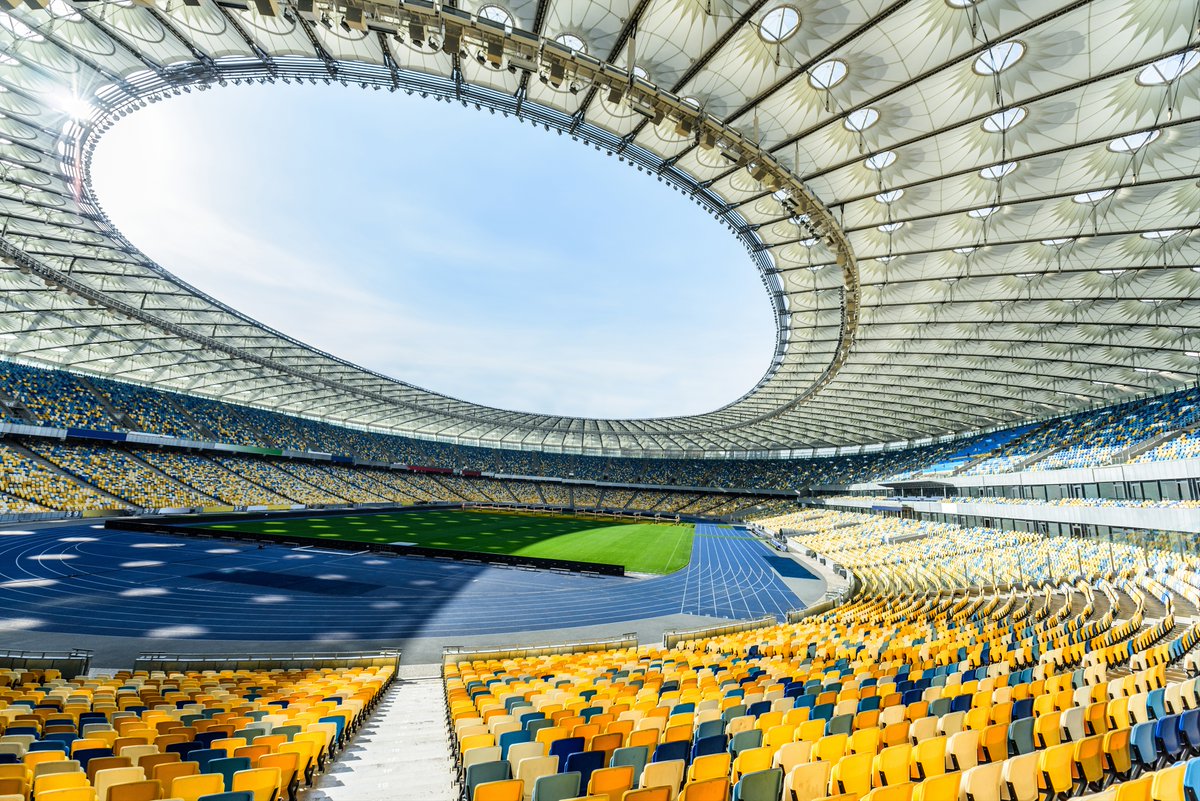 The #FIFAWWC is currently held. Did you know that our materials are used in the construction of stadium roofs? 🏟️ Thanks to Addolink® THPE, polycarbonate solid sheets are highly transparent, lightweight and very stable - for a great game experience in any weather! ⚽️🌤️