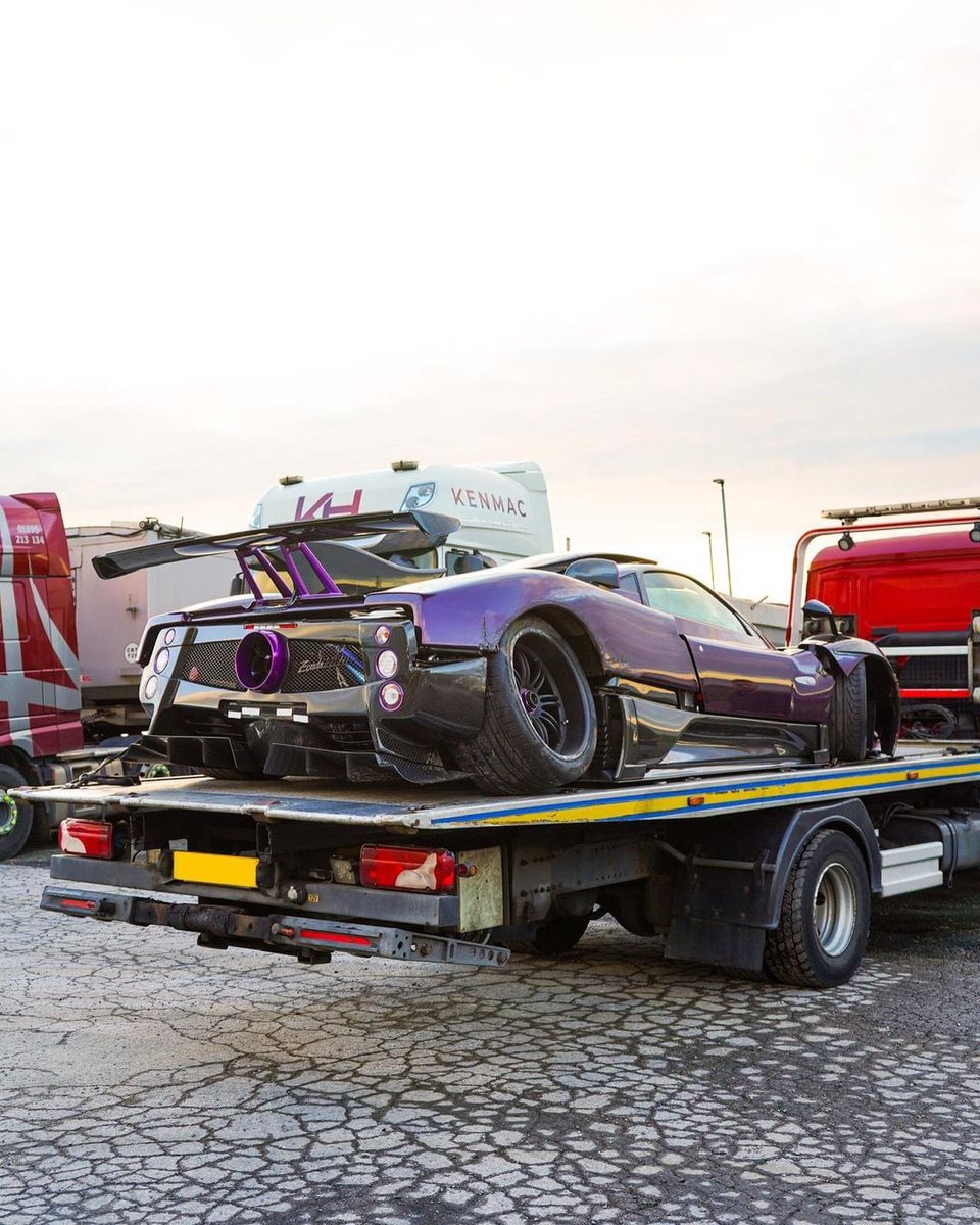 FastestPitStop's tweet photo. The Pagani Zonda 760 LH, which was previously owned by Lewis Hamilton, was crashed yesterday in Wales. 

The car was sold two years ago for 10 million Euros.

Thankfully, the owner is unharmed.

[via Ethan Gale on IG]

#F1 https://t.co/Y4VI9jn3nh