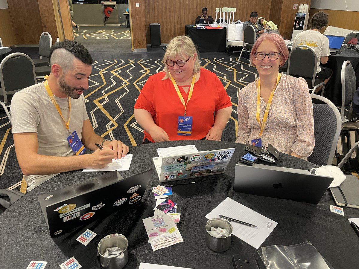 @KnitMeAThneed @diegodlh Hacking Web2Cit to solve issues with a key source for Wikimedia Aotearoa New Zealand from Diego #Wikimania2023