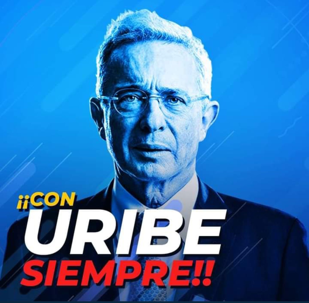 Siempre con el más grande de Colombia. Uribe el gran Colombiano. ¿Apoyas a este salvador? 🔄💛