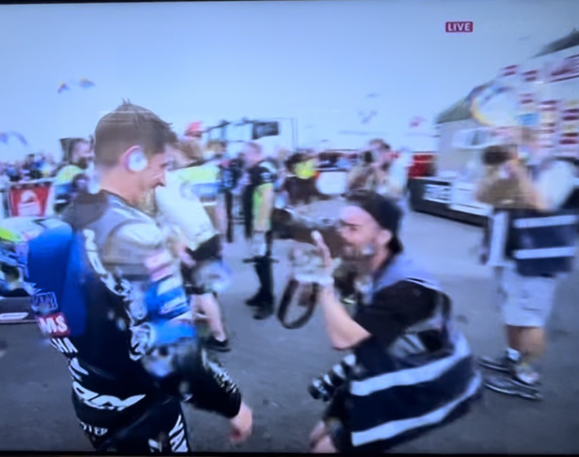 Jamie Morris tweet media