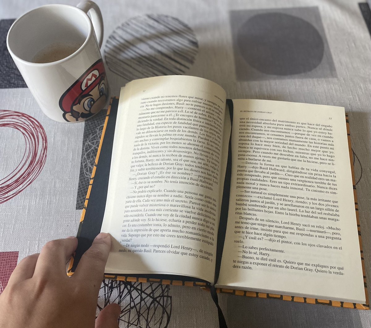 RcanoAna's tweet image. Intentando no pensar, en la máquina del tiempo.
#librosparatodos