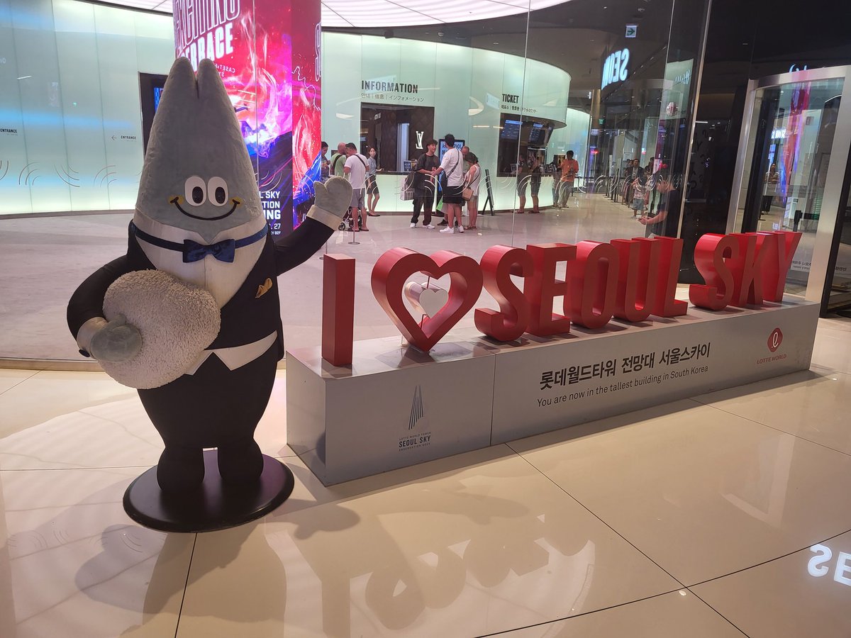 Andrew Bolton tweet media