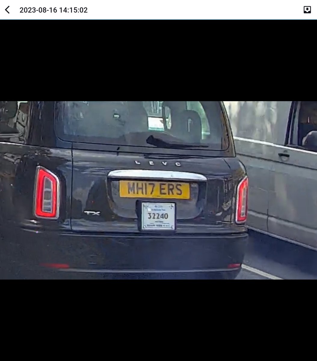 AllLondonBoy's tweet photo. Thief https://t.co/t4EvfKgR2u