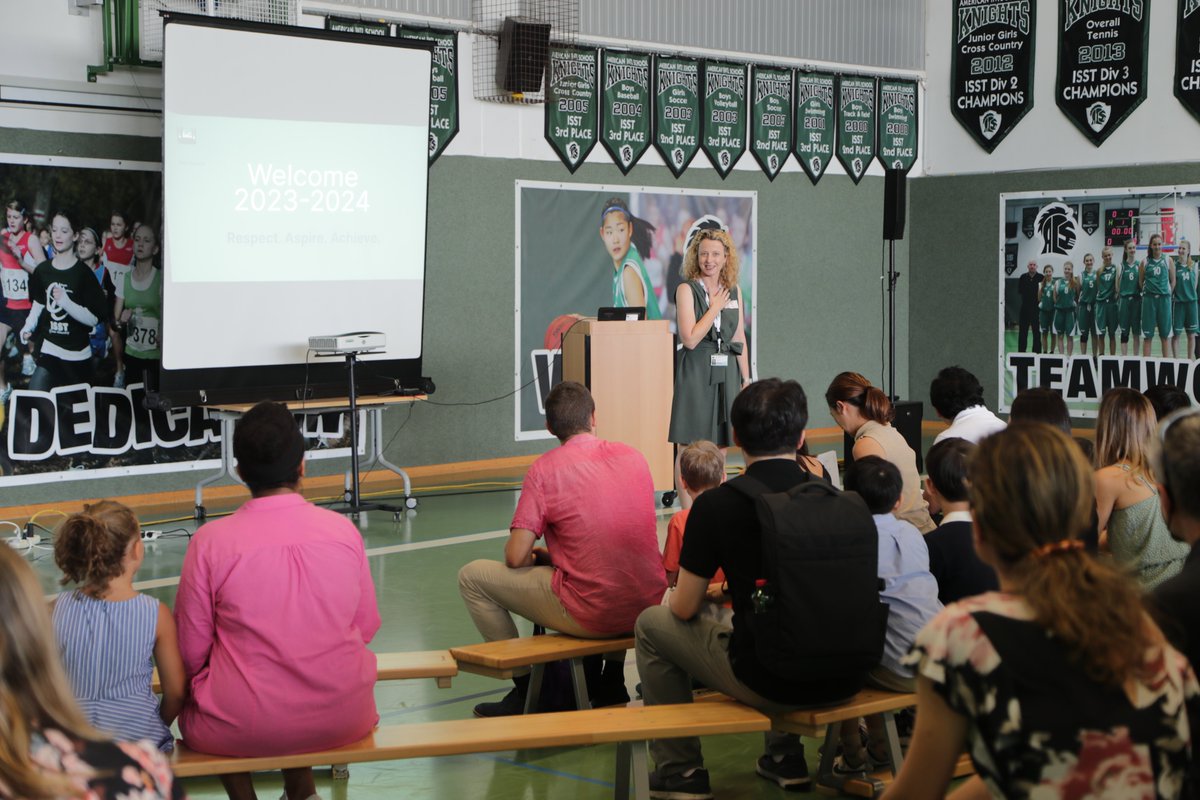 AIS Vienna tweet media