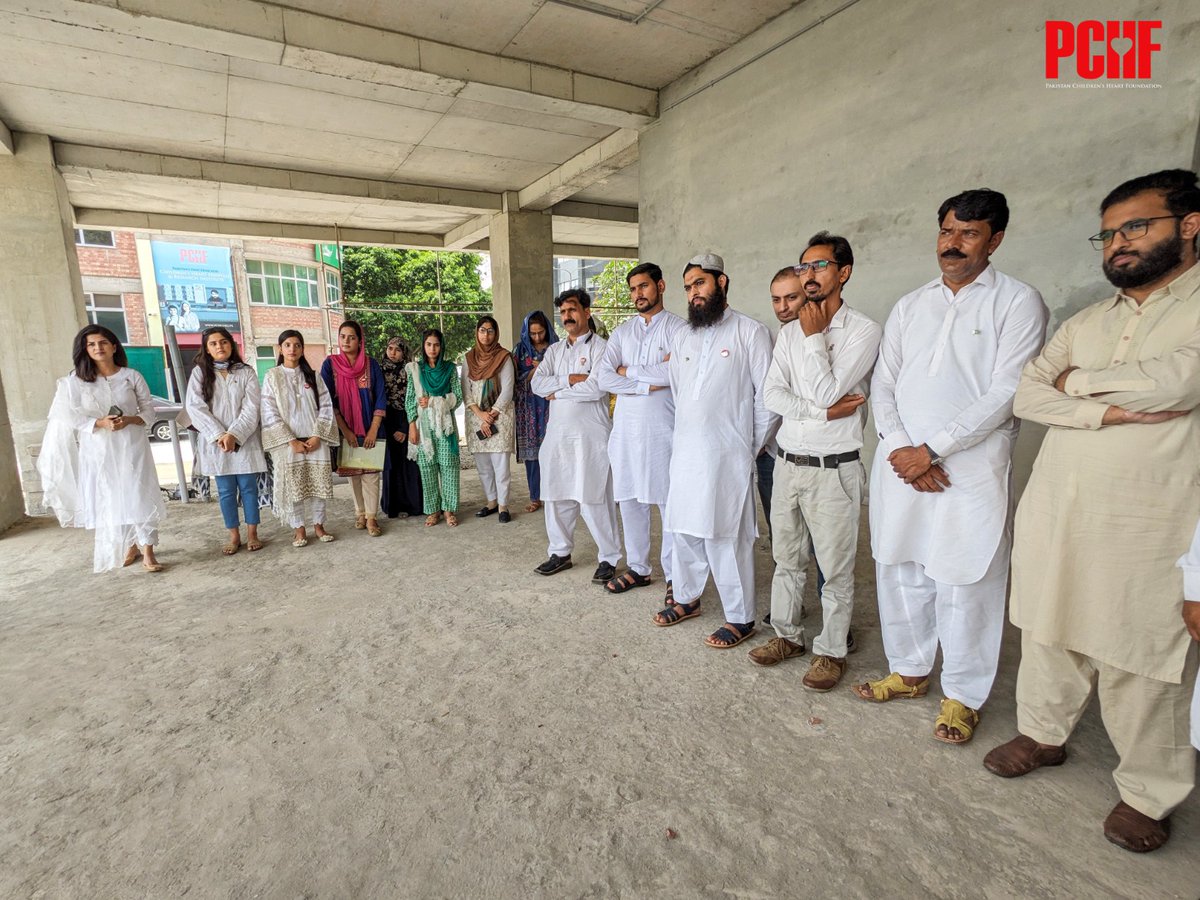 CHDHospital's tweet photo. We kept the spirit of #independence &amp; patriotism alive with celebrations at our head office! #Pakistan has so much promise that can only be fulfilled if we continue to strive for greatness, together. #76YearsOfPakistan
@captainmisbahpk @SaminaSays @farhanahmadPK
#PCHF #CHD #CHHRI https://t.co/ihyznsWFZk