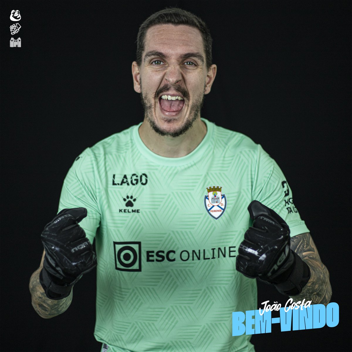 cdfeirensesad's tweet photo. 𝐍𝐎𝐕𝐎 𝐆𝐔𝐀𝐑𝐃𝐈𝐀̃𝐎 no nosso Castelo 🏰
@Joaocosta_24 𝗲́ 𝗙𝗼𝗴𝗮𝗰𝗲𝗶𝗿𝗼. 𝗕𝗲𝗺-𝘃𝗶𝗻𝗱𝗼! 💙

ℹ️ Sabe mais aqui: https://t.co/xflJ97y2w7

#OrgulhoDaBilla https://t.co/BTqS9eL0mH