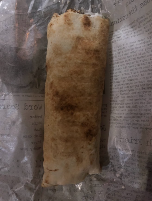_freeman35g's tweet photo. Visión completa del kebab:
Desde esta vista se puede observar como tiene un volumen variable, siendo la parte de abajo donde menos contenido tiene.
Comparación Kebab actual (izquierda) Kebab #KT4 (derecha) https://t.co/JhUBl8Znad