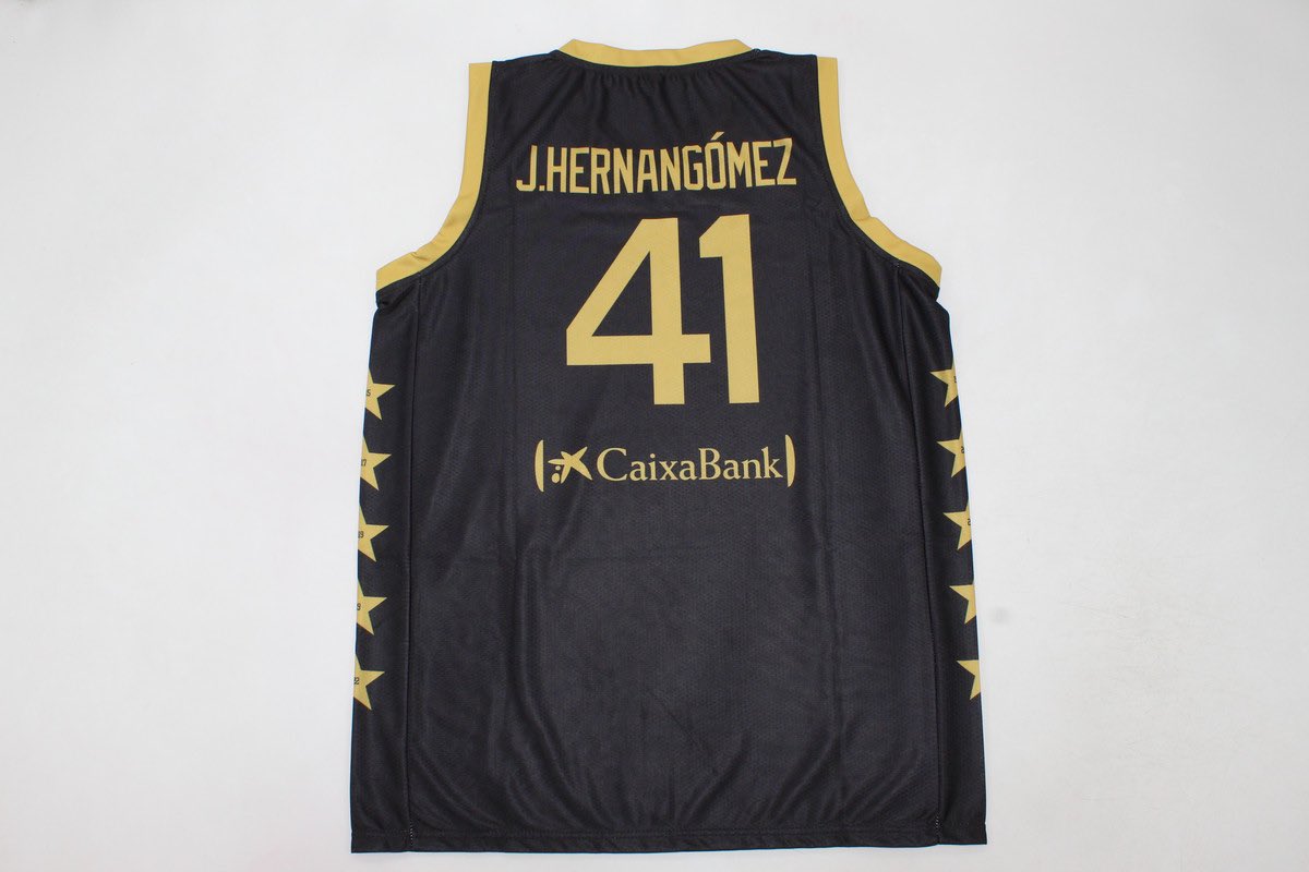 💥 SORTEO INTERNACIONAL CAMISETA CENTENARIO DE LA SELECCIÓN DE JUANCHO HERNÁNGOMEZ💥

Para participar:

➡️ Dar RT a Este tweet
➡️ Seguir a <a href="/PasionBasketNBA/">Pasion Basket</a> y a <a href="/Ctinfo_17/">Ctinfo_17</a> 

El ganador se elegirá el día 26/08/23 y elegirá la talla que desee. Se anunciará a través de nuestros