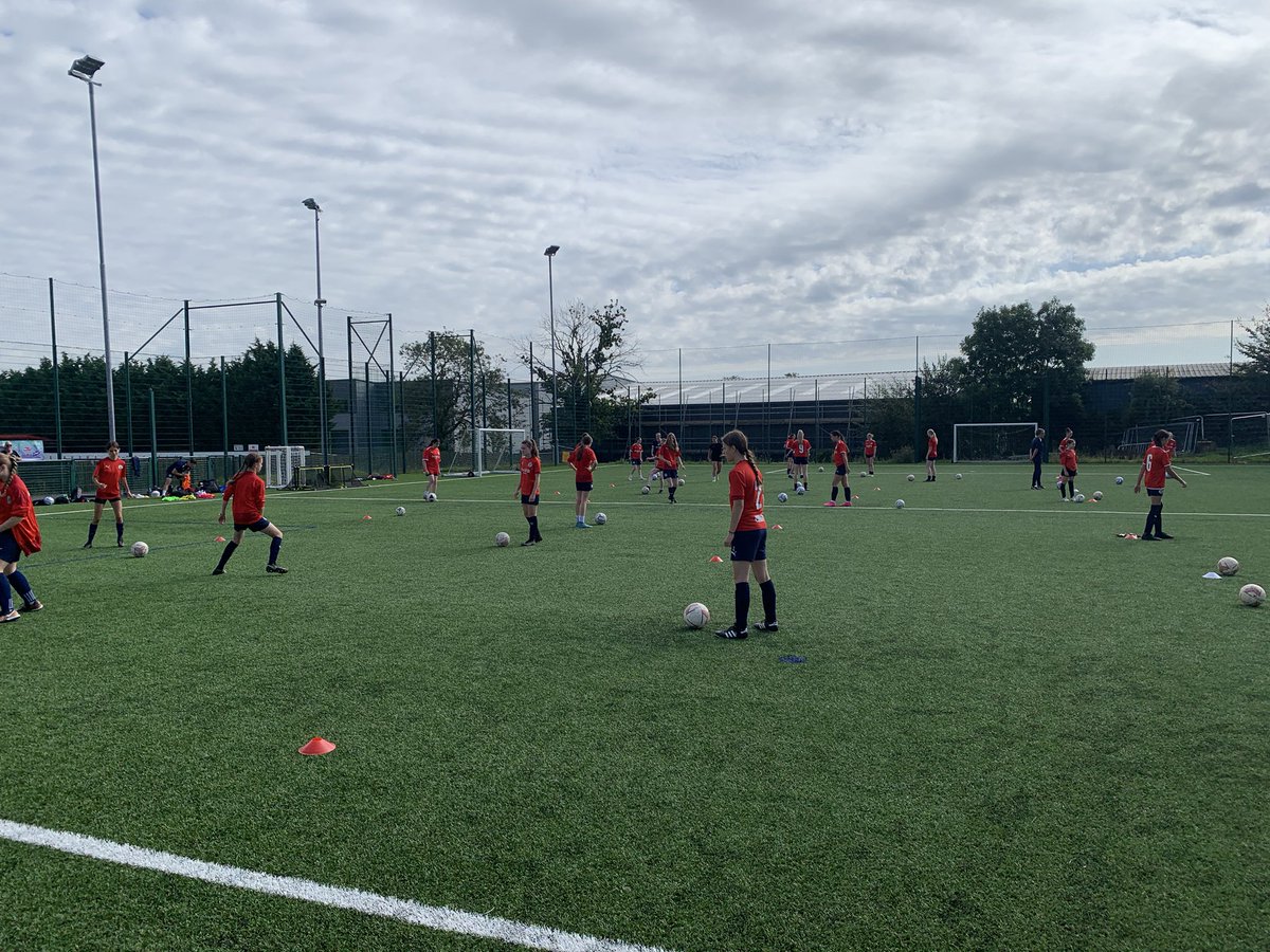 AndyThompson37's tweet photo. A great morning of girls and ladies football. A training session across our age groups and then the women’s semi final altogether with our guests from ITV News @BrackleyTownFC @BTFCLadiesTeam @btfc_pda https://t.co/HNUnz2pCPK