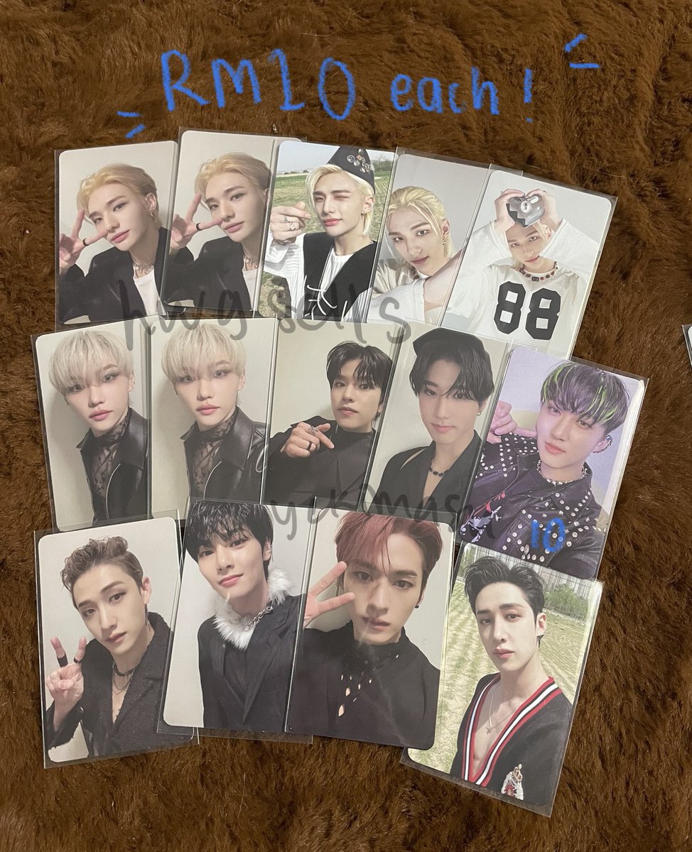 hwgsells's tweet photo. wts various album pc, pob

☁️ price in pic exclude postage
☁️ red price need to tie with blue price

dm to purchase! 
#pasarskz #pasarstraykids #pasarstraykidsmy #pasarskzmy https://t.co/j9nX3quEfm