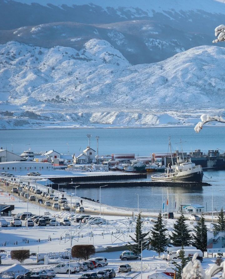 Imagen_Arg's tweet photo. Bahía de Ushuaia, Tierra del Fuego
📷 Gustavo Buyan https://t.co/x2w3ps105E