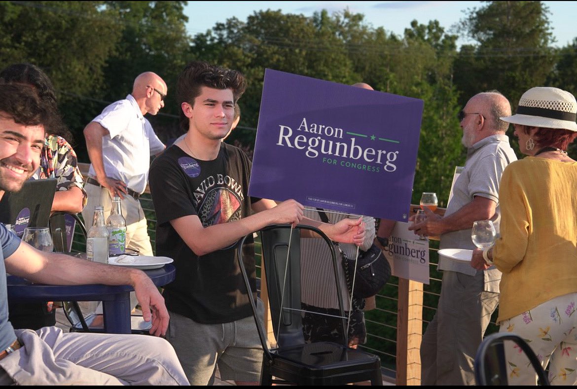 Photoman364's tweet photo. Rhode Island Early Voting begins today! You can vote at your city or town hall. Join those who want climate action, women’s &amp; LGBTQ rights respected, equal pay, leadership &amp; Justice #aaronregunberg #vote #ClimateAction #WomensRights #lgbtq #RhodeIsland #Democrat #cd1 https://t.co/RwVL3WPOID
