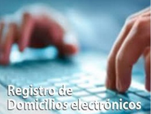 EstudioPortela's tweet photo. Si su #empresa aún recibe pedidos de informes judiciales en papel de parte de Tribunales de Pcia de https://t.co/2WTeVMB5ml. que le insume ⏰ y costos administrativos, desde el 11/8/23 tiene la opción de inscribirse ante al Registro de Domicilios Electrónicos de la SCBA 👇⚖️1/3 https://t.co/PZ3qDKaEed