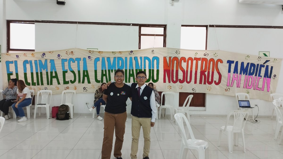 accionplninos's tweet photo. 📣Adolescentes de la #REDIME participaron en el "Encuentro nacional de niñas, niños y adolescentes para hacer frente al cambio climático", dónde se les dio a conocer herramientas digitales para ejercer su liderazgo y participación protagónica en temas de cambio climático🌳. https://t.co/zsnzMZ7dLj