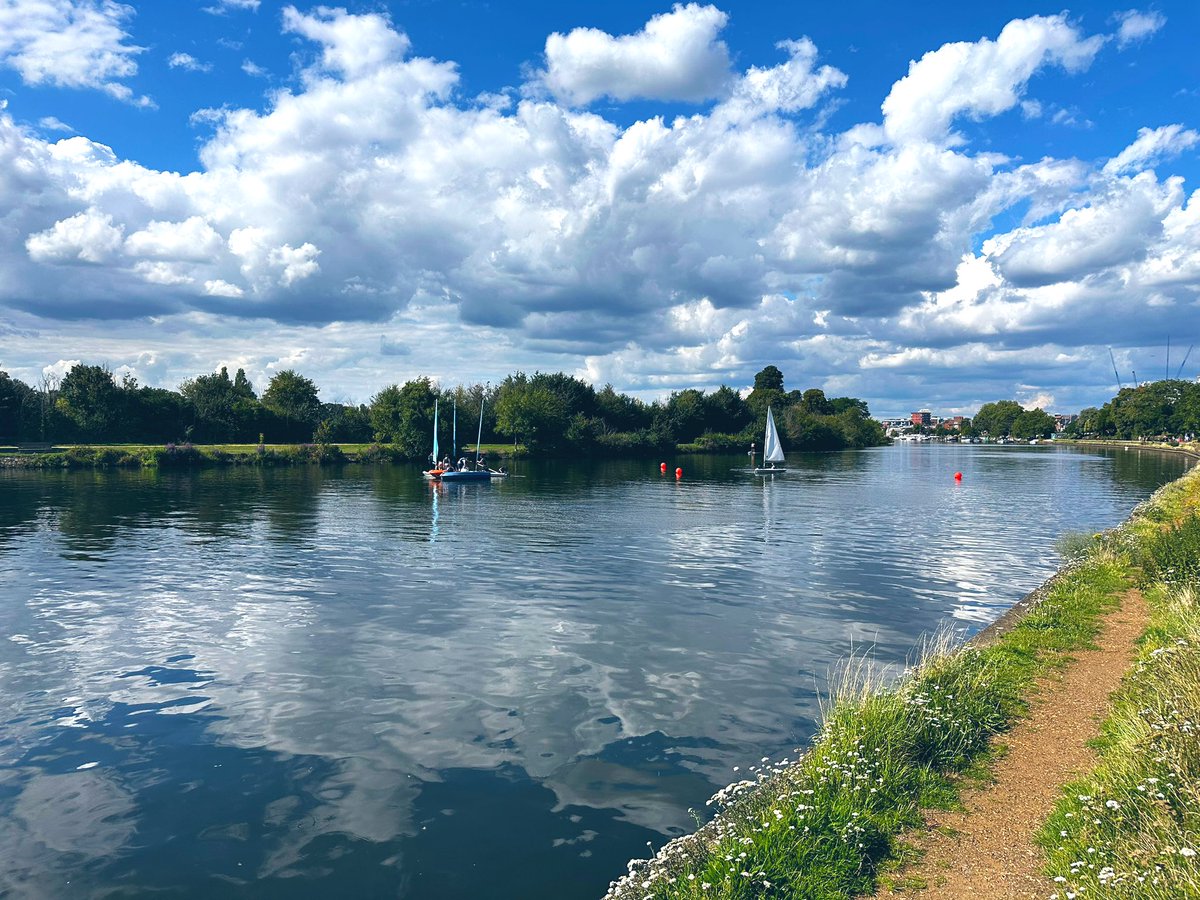 Wee dauner round Surbiton earlier. #stunning