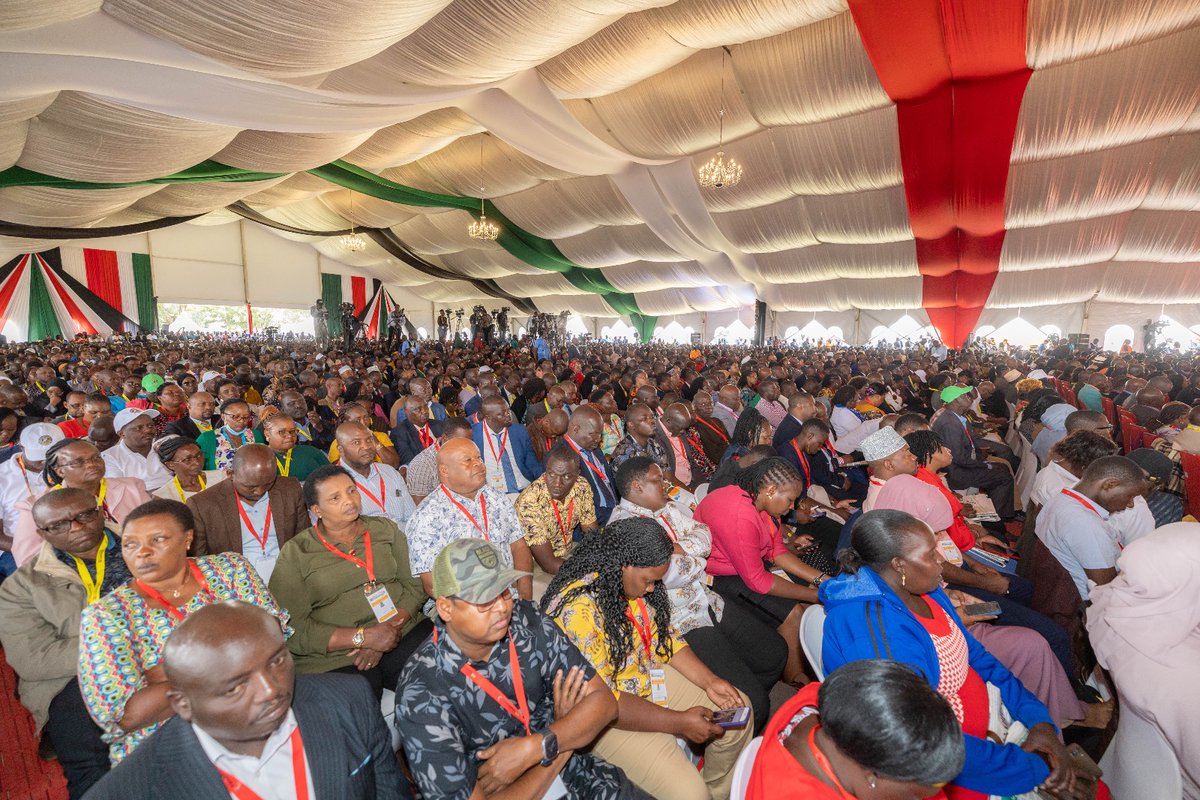 WilliamsRuto's tweet photo. That new revenue stream should broaden the devolved units’ horizons of transformation and uplift those at the Bottom. https://t.co/hipurj6HAJ