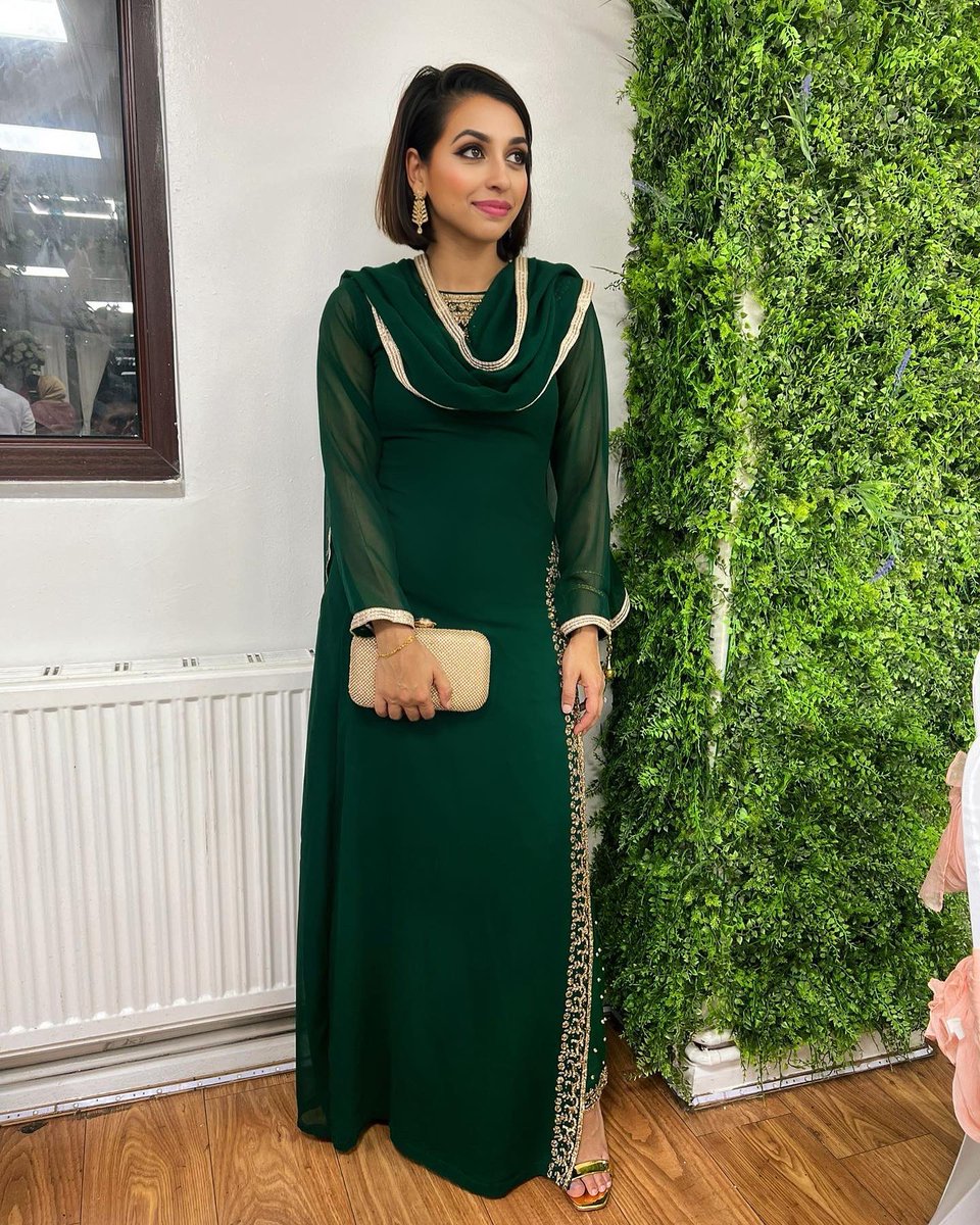 shysteee2018's tweet image. Last night was the last wedding we attended and my God has it been testing times 😅
Anyways I made a collection of the outfits I wore 🤫