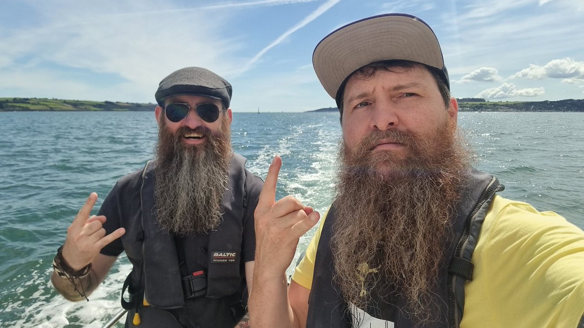 Beardageddon tweet media