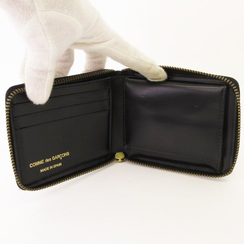 【Today's Pickup】
本店の本日のおすすめ！

COMME des GARCONS
Aurelie Mathigot CDG Wallet
PRICE:￥19,800-

フランスを拠点に活動するアーティスト「オレリー・マティゴ」とコラボしたウォレットコレクションの一品です。

vector-park.jp/item/001-90230…

lit.link/vectorchokuei

#vector #ベクトル