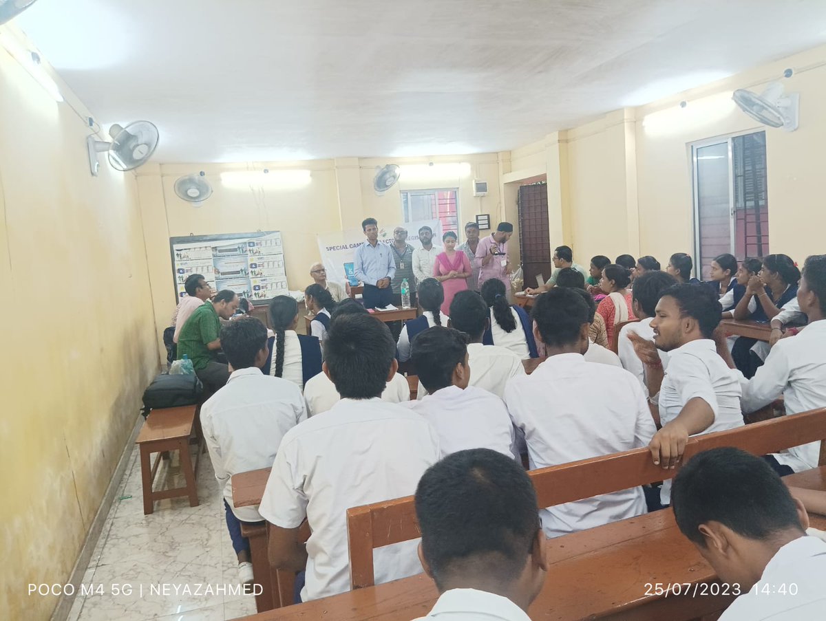 deokolnorth's tweet photo. Awareness Programme organised by Kolkata North in Calcutta Deaf &amp; Dumb School under #SVEEP activity, #KolkataVotes https://t.co/ELuvFu6f5O
