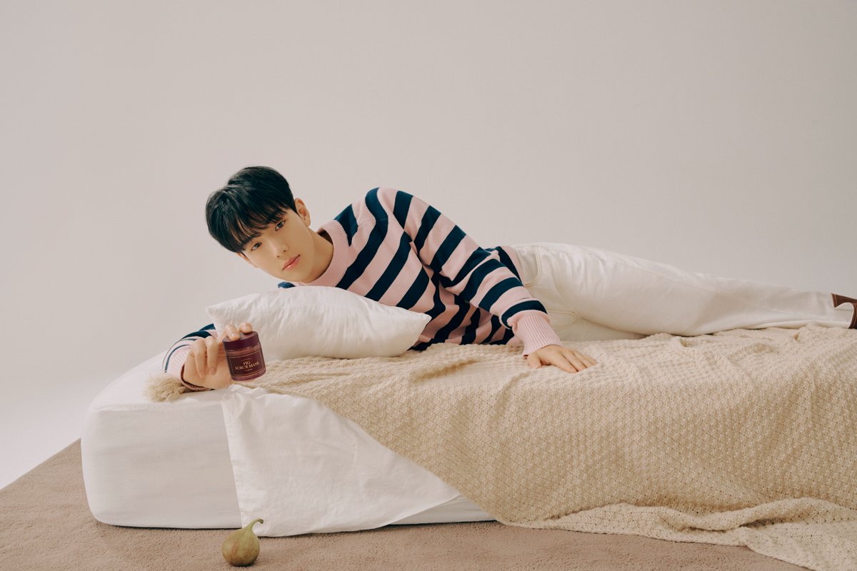 오래 기다리셨습니다
제대로 모시겠습니다

아임프롬의 NEW 모델!
몬스타엑스 셔누님을 소개합니다✨

다정하고 귀엽고 섹시하고 청초한 셔누님과
아임프롬의 활동을 기대해주세요🥰

#아임프롬 #Imfrom #셔누 #SHOWNU #MONSTA_X #MONSTAX #올리브영