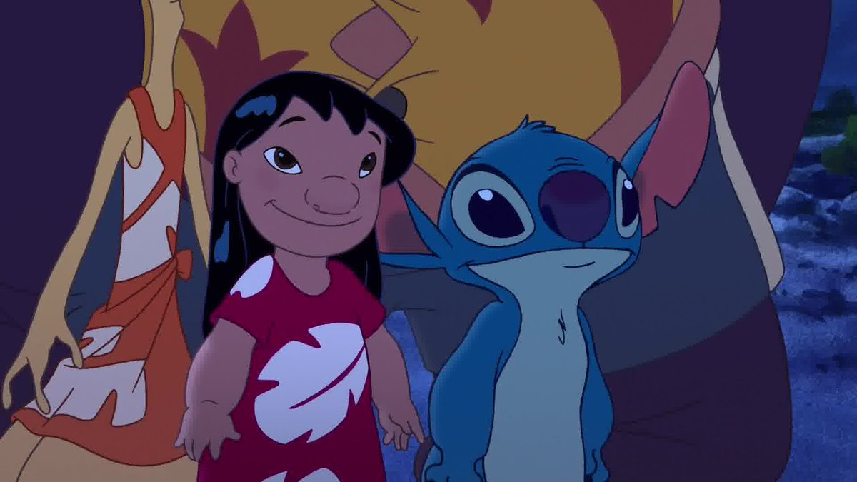 DisneyReact's tweet image. 🎂 Un día como hoy hace 20 años se estrenaba 'La película de Stitch', la primera secuela de 'Lilo y Stitch' que sirvió como piloto de 'Lilo &amp;amp; Stitch: La serie' 🚀🏖️