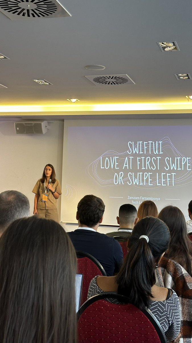 hasansedaghat09's tweet image. Nice presentation 🤌🏻 @zamzampooya 
#SwiftConf