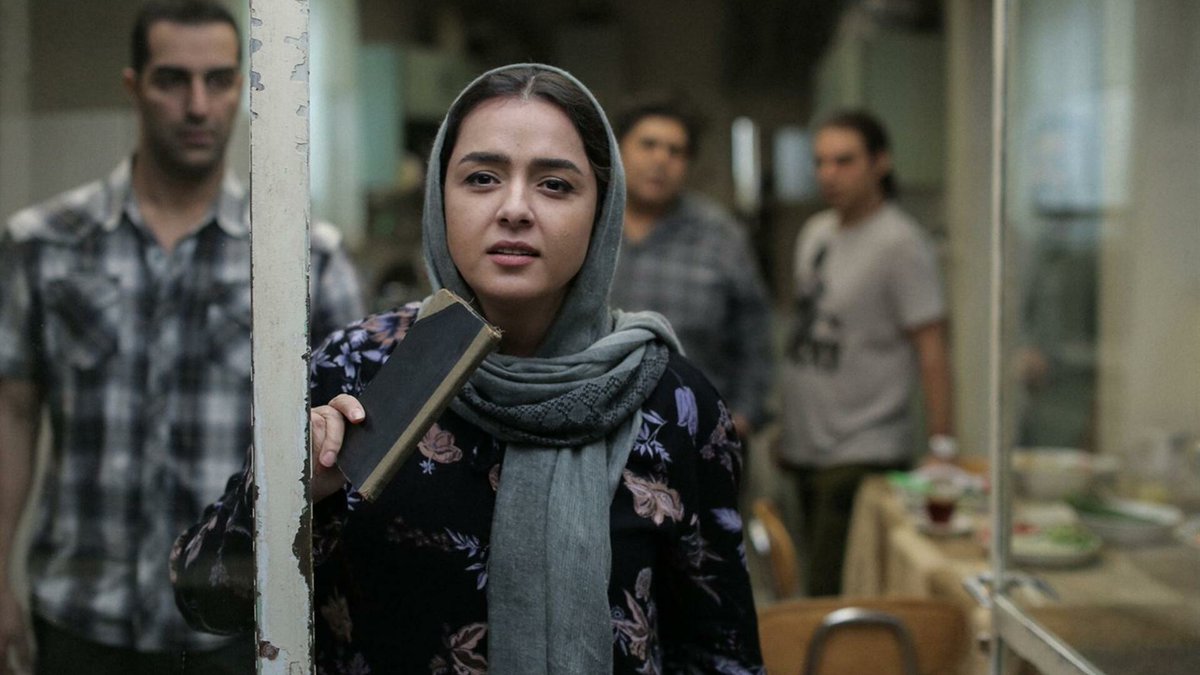 Le réalisateur Saeed Roustaee condamné à de la prison en Iran pour son film Leïla et ses frères ➡️ l.madmoizelle.com/0Q