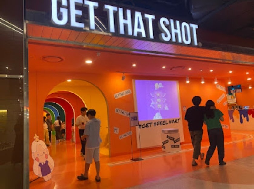 🔮개인전 소식 공유🔮
전시 기간 : 08.15 - 08.29
작가 상주 : 08.19(토) 11시-18시

전시 행사와 카카오톡 클립드롭스 협업을 통해 작품 판매도 진행됩니다. 

방문 의사를 디엠 또는 쪽지 남겨주시면 선물 챙겨두겠습니다

쿠나nft 홀더 대상으로는 별도 선물 전달드릴게요.

보라돌이 일러스트  빵!