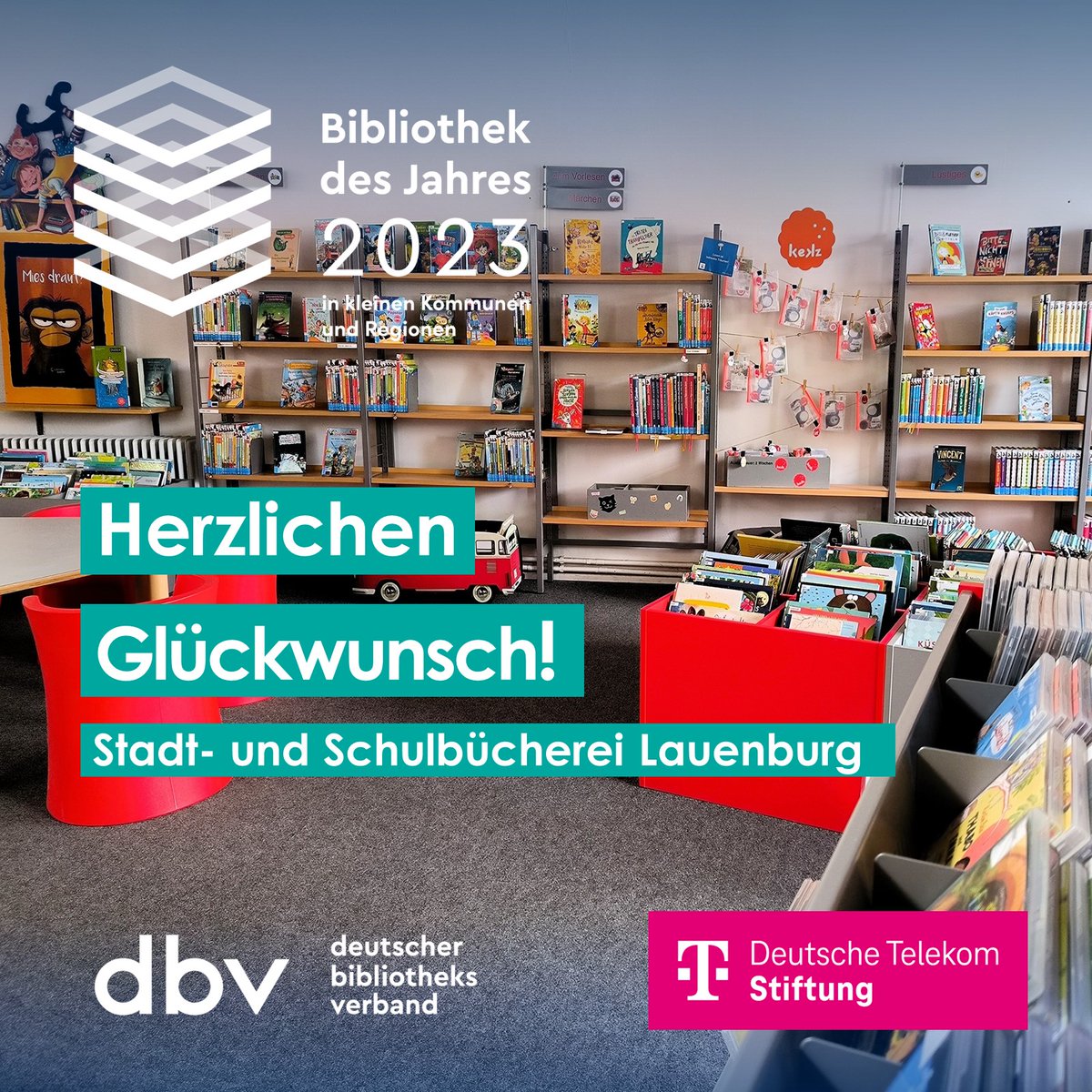 bibverband's tweet photo. 📢Die Preisträger der #BibliothekDesJahres 2023 stehen fest! Die Auszeichnung geht an die #Zentralbibliothek im #Kap1 @stadtbueduedorf #Düsseldorf und an die @StbLauenburg für ihre innovativen Bibliotheksservices!
Wir gratulieren!💐🥳 @telekomstiftung
PM👉https://t.co/DiCwPFYpP6 https://t.co/DSkAj5vE71