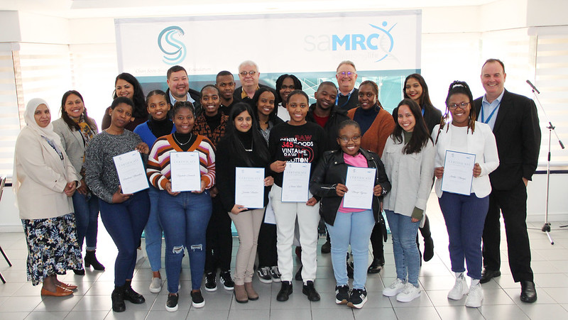 The Chan Soon-Shiong Family Foundation-SAMRC capacity development programme aims to grow the next generation of biopharmaceutical manufacturing professionals, researchers, and technical experts needed to establish an industry in (South) Africa.
 <a href="/CSSFFSA/">Chan Soon-Shiong Family Foundation SA</a>
samrc.ac.za/news/1st-cohor…